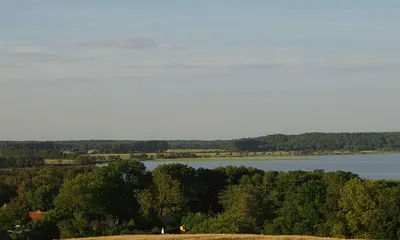 Blick vom Glaubensberg auf den Schmollensee