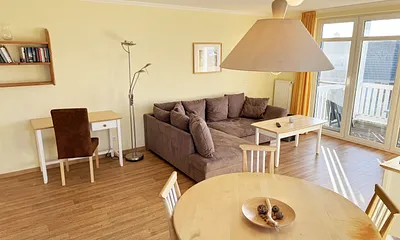 Haus Greifswalder Bodden mit Balkon/Meerblick, 3-Zimmer-Ferienwohnung (Whg. 06)