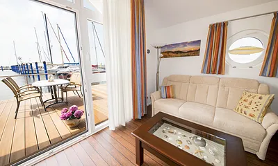 Schwimmendes Haus "Hiddensee", 2-Zimmer-Ferienwohnung (Haus Hiddensee)