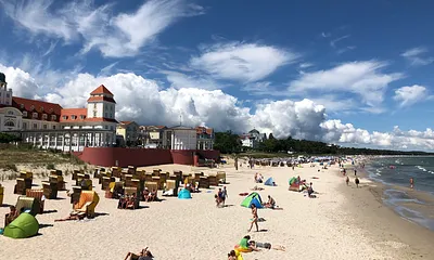 Der Ostseestrand von Binz. Keine 10 Minuten zu Fuß dahin.