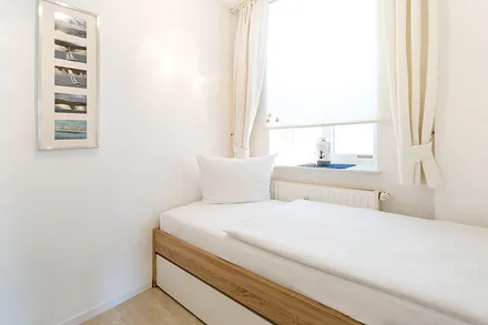 Funktionsbett zum Ausziehen