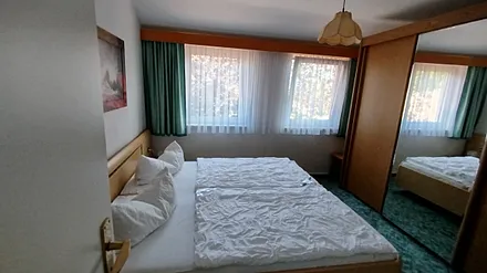 Schlafzimmer in ruhiger Lage