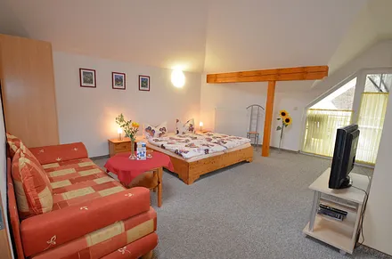 Wohn und SZ- Bereich