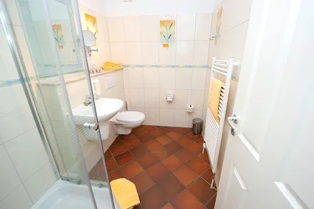 Duschbad mit Fußbodenheizung