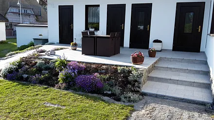 Terrasse  Gästeeingang/Suedseite