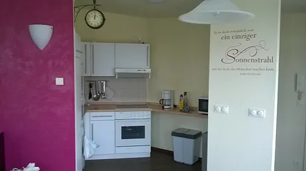 Die gut ausgestattet Küche