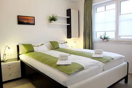 Schlafzimmer 220 x 180 Komfortbetten