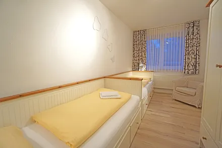 2te Schlafzimmer mit Einzelbetten