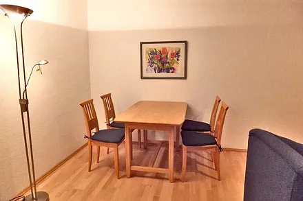 Esstisch für 4 Personen