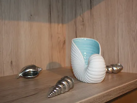 Wohnbereich mit Zugang zum Balkon