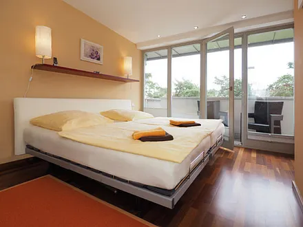 großes Schlafzimmer