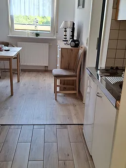 Wohnzimmer mit Miniküche