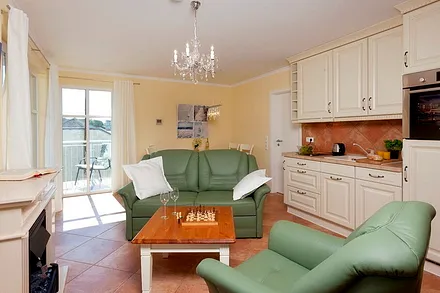  Wohn-, Ess- und Kochbereich