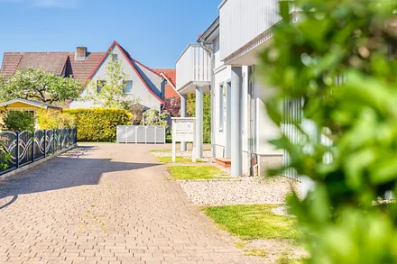 Zufahrt auf das Grundstück