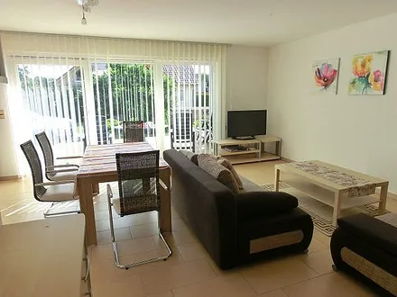 Sitzecke + Essbereich