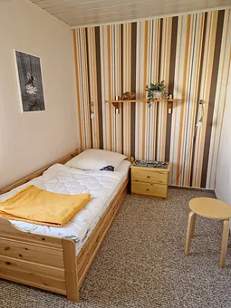 Schlafraum mit Einzelbett