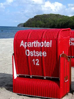 STRANDKORB 12 von Mai bis September ohne Aufpreis