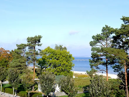 Blick vom Balkon in Richtung Seebrücke Binz
