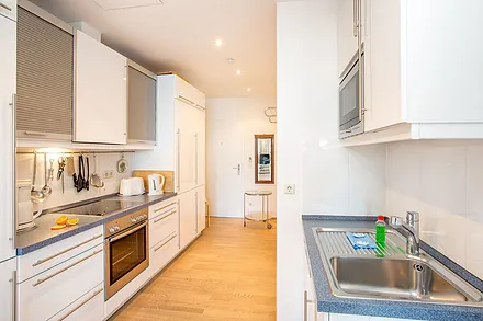 Die Küche bietet alle erdenklichen Annehmlichkeiten und ist sehr gut ausgestattet.