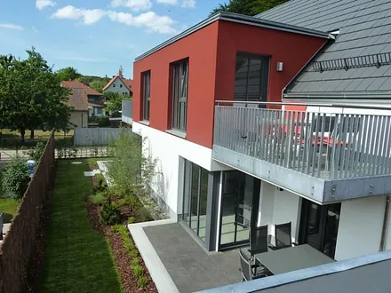Aussenansicht Terrasse Wohnung 1 links