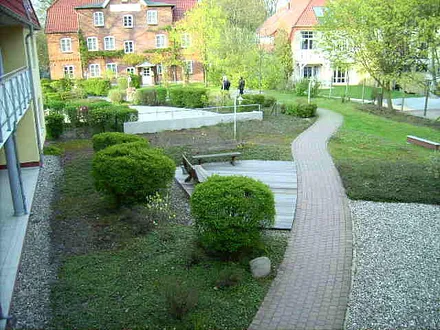 Eingangsbereich mit Sitzbänke