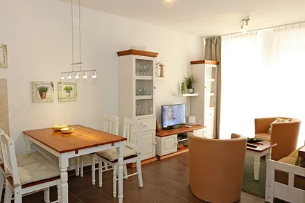 Wohnzimmer mit TV