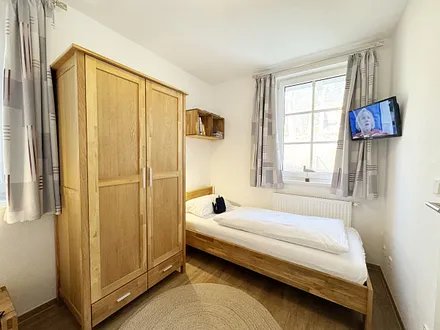 2. Schlafzimmer mit 2 Einzelbetten