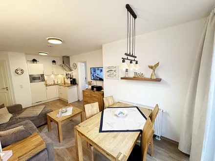 Essbereich mit Küchenzeile