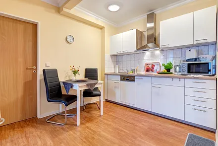 Küchenzeile inkl. Geschirrspüler