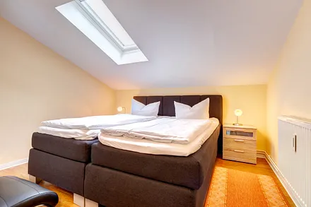 Schlafzimmer II mit Doppelbett