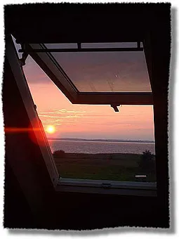 Sonnenuntergang - Blick aus dem Schlafzimmerfenster