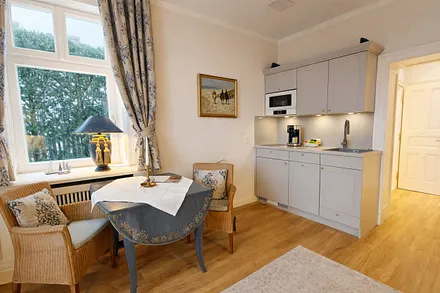 Vollausgestattete Küchenzeile 