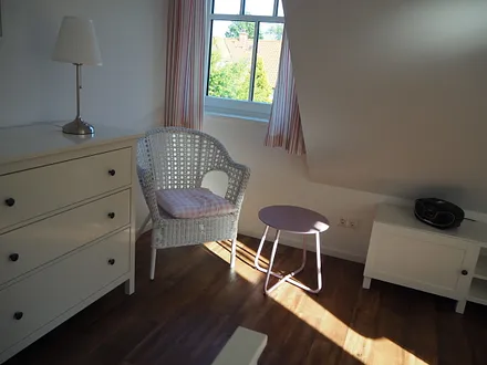 Schlafzimmer Obergeschoss (Rosa Zimmer)