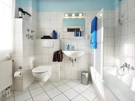 Bad mit Badewanne & Fenster