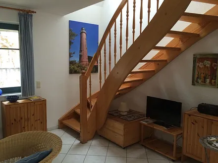 TV-Ecke mit Spieleschrank