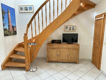 TV-Ecke mit Spieleschrank
