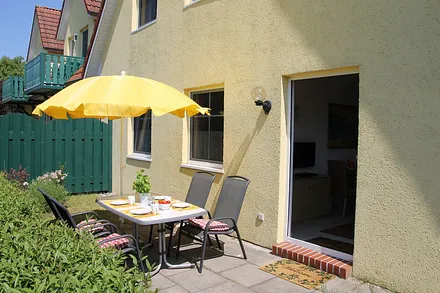 Terrasse mit "Wiesenblick"