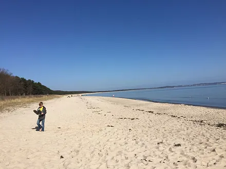 6 km langer Ostseestrand  300 m von der Ferienwohnung entfernt