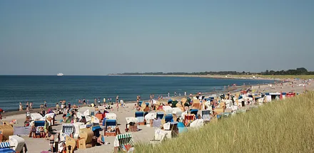 Strand Dierhagen Nähe Hauptaufgang