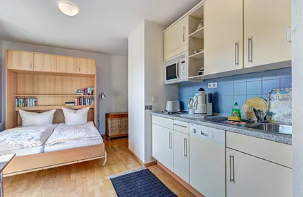 Küchenzeile inkl. Spülmaschine