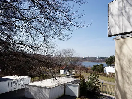 Blick vom Balkon zum Schloonsee
