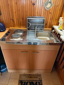 Küche Koch- und Waschbereich ohne Backofen