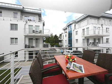 Balkon mit Blick Richtung Maxim-Gorki-Str.