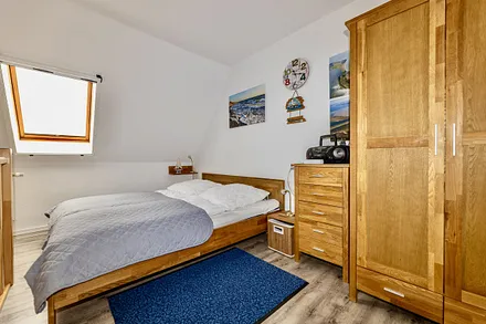 Schlafbereich im OG m. Schrank