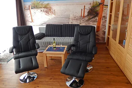 Sitzecke mit ausziehbarer Schlafcouch