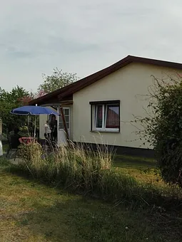 Eingangsbereich mit Terrasse