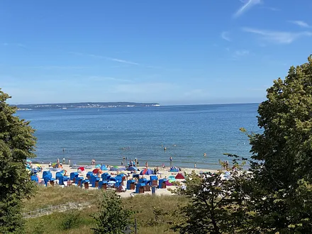 Blick vom Balkon auf die Kreidefelsen