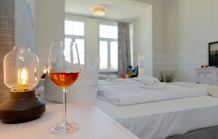 1. Schlafzimmer mit Doppelbett