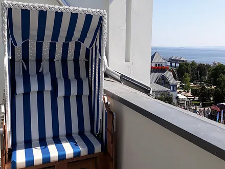 Strandkorb auf der Dachterrasse