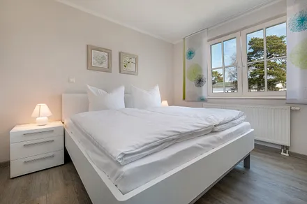 Schlafzimmer Nr. 1 hat ein Doppelbett (1.80 x 2.00m) ...